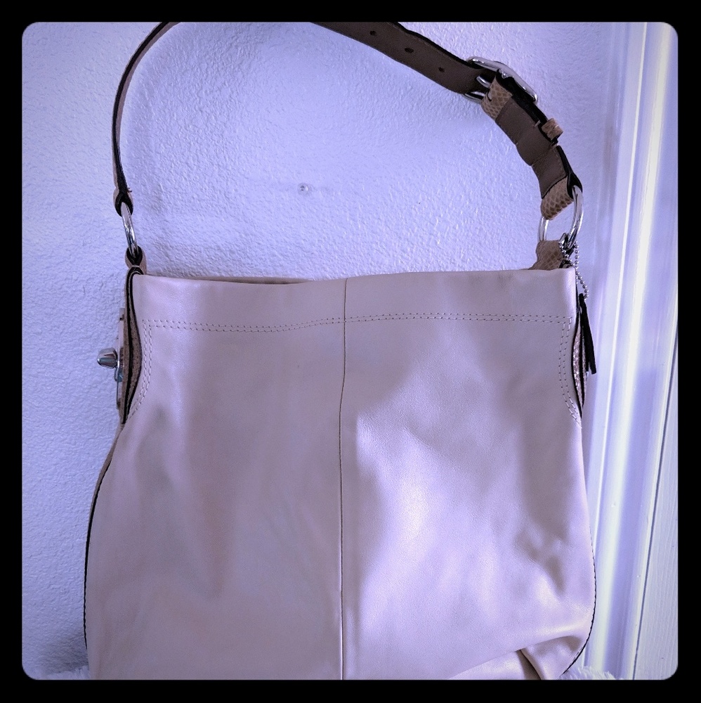 Coach Shoulder Bag